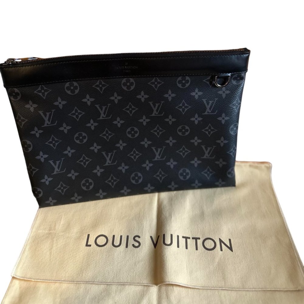 Louis Vuitton Eclipse Pochette
